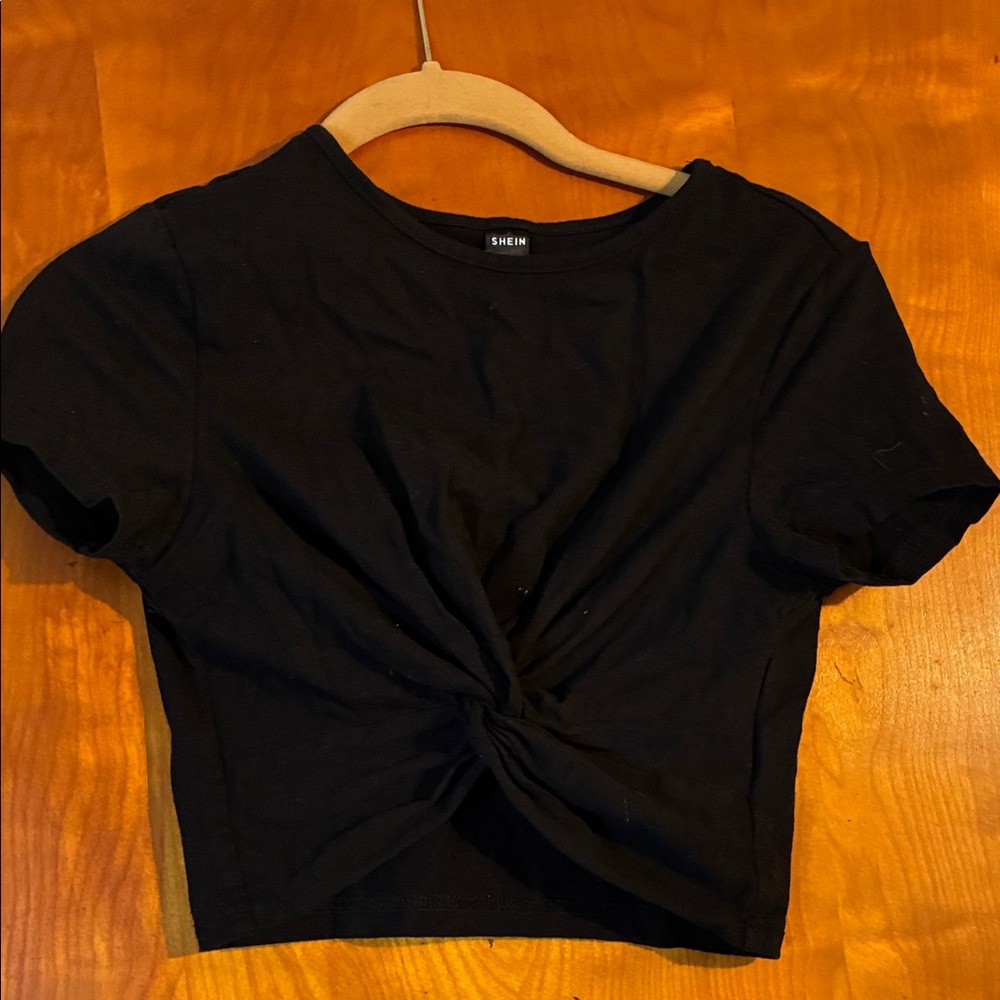 SHEIN Elegant Black Knot Crop Top